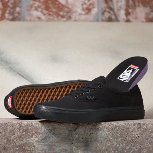 VANS Skate Authentic Skateboard shoe Black Black Insole