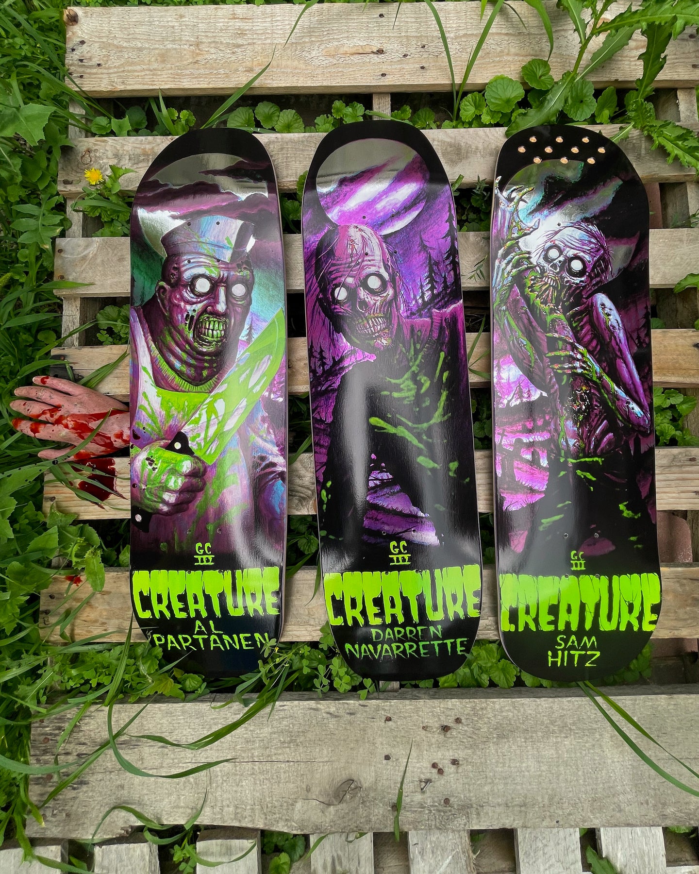 Creature Navarrette Feeding Time XX Pro 9.0in x 32.82in Skateboard Deck