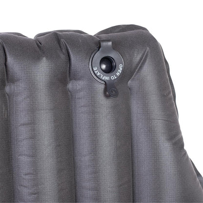 Peregrine Outfitters Aerie Ultralight Primaloft inflatable sleeping pad valve close up closed