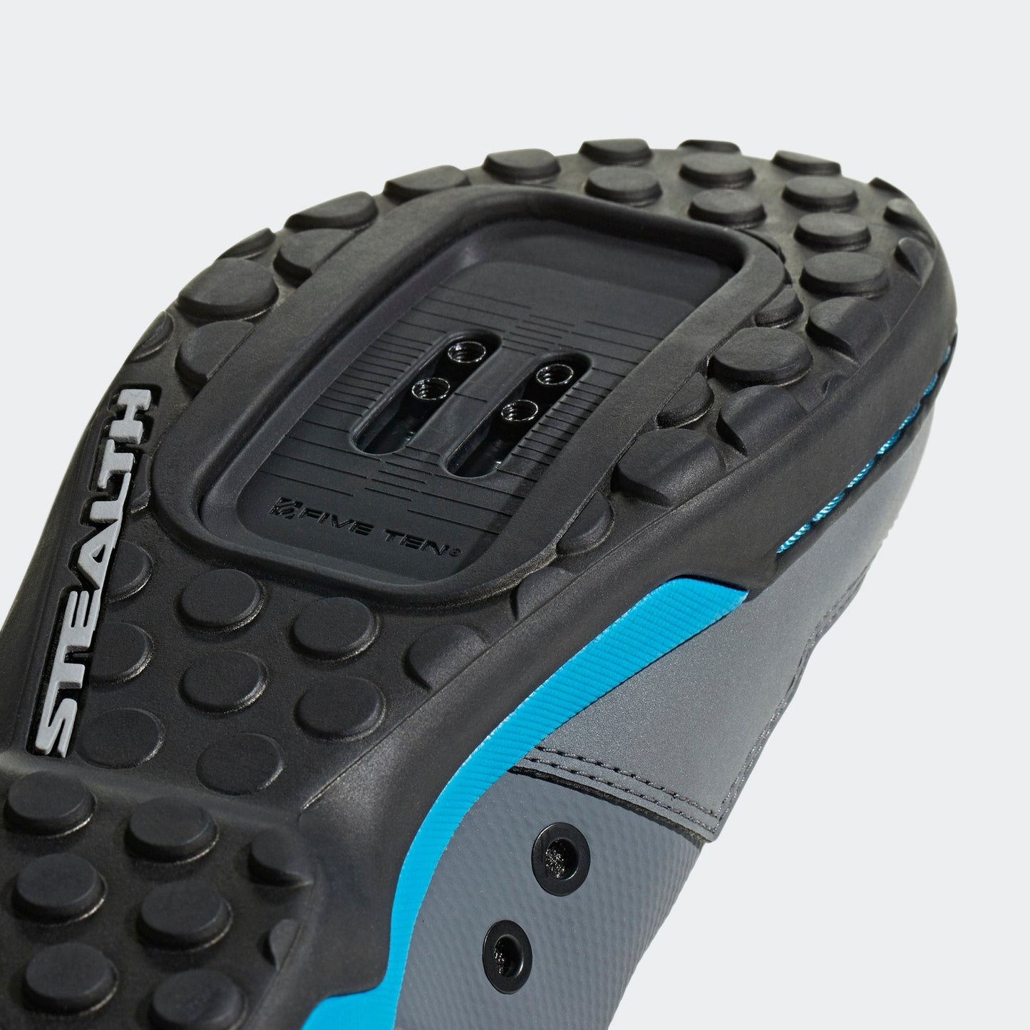 Five Ten Kestrel Lace Women's clipless MTB Mountain Bike Cycling Shoes Grey Blue Cleat Install Spot Close Up