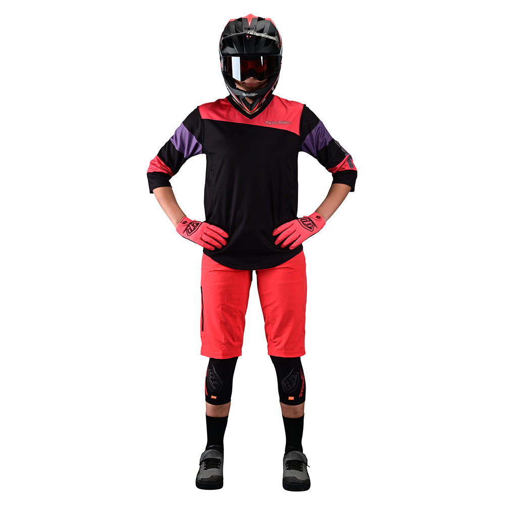 Women's Mischief Short with Padded Liner Firecracker Front