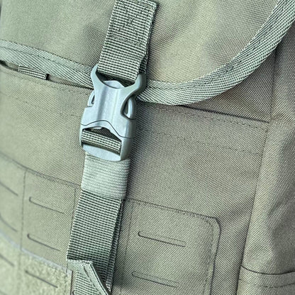 Wolftraders LoadedWolf multiOperational 40 Liter Tactical Backpack Olive Draft Green buckle detail