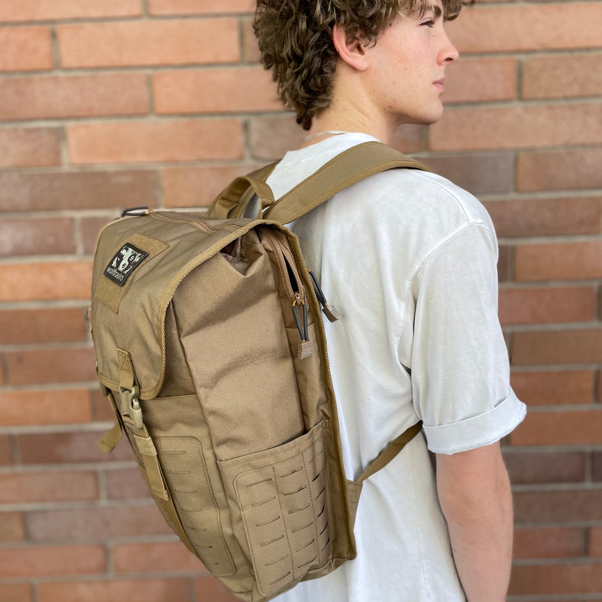 Wolftraders LoadedWolf multiOperational 40 Liter Tactical Backpack Olive Coyote Tan Brown Side Model